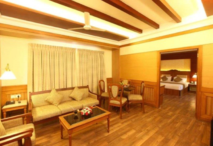 HOTEL AIRLINK CASTLE KOCHI KERALA